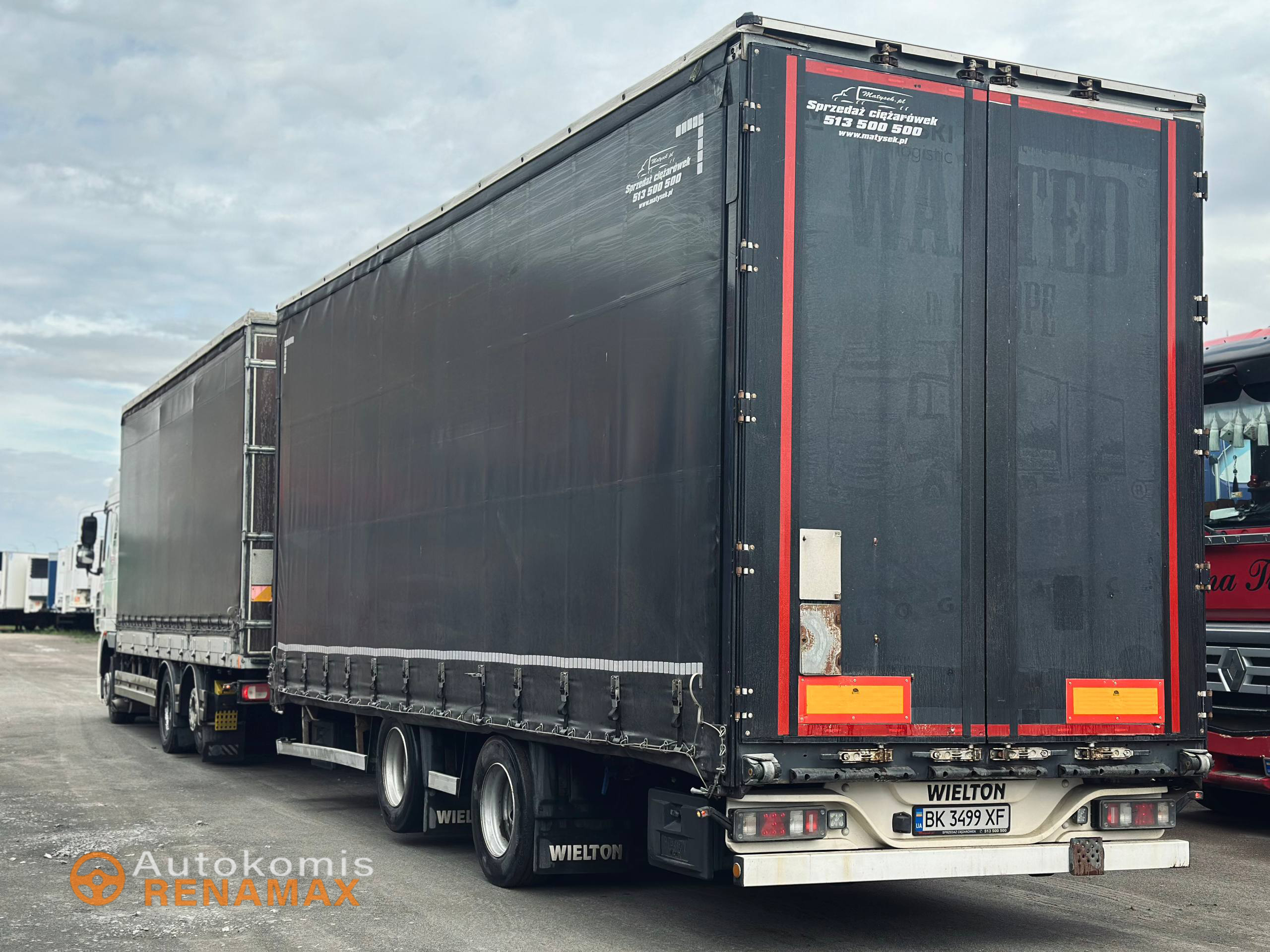 Тентований DAF XF 105.510 FAR
