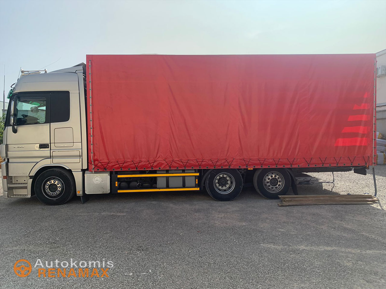 Тентований Mercedes-Benz ACTROS 2544 L