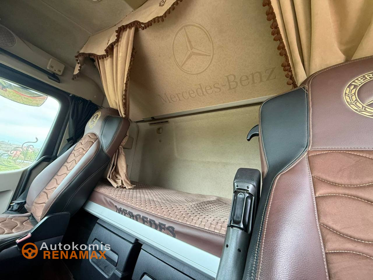 Mercedes-Benz ACTROS 1845