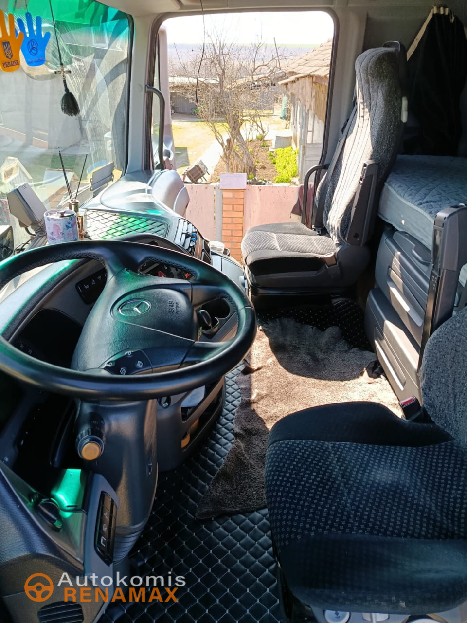 Тентований Mercedes-Benz ACTROS 2544 L