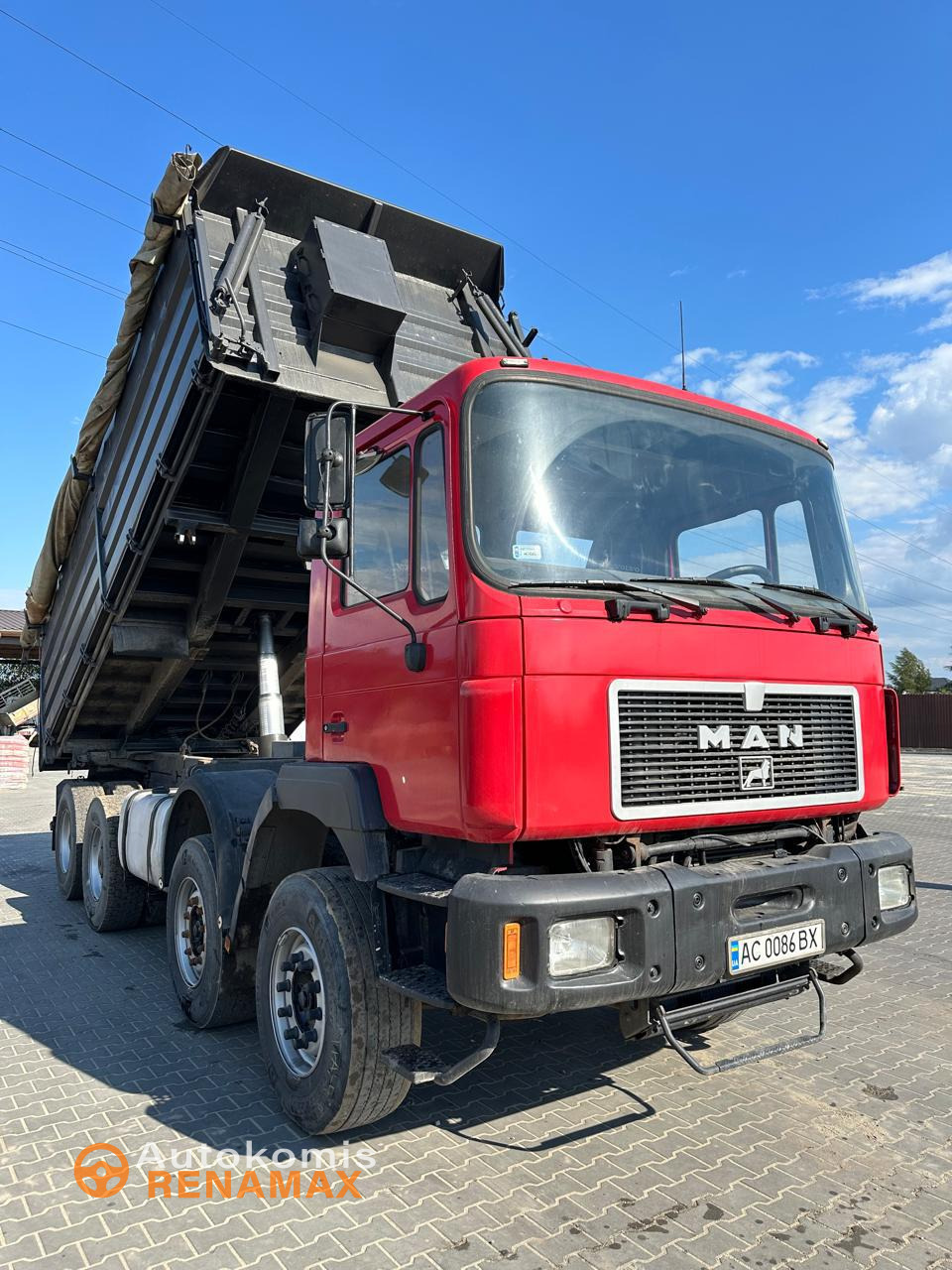 Самоскид MAN Comandor F2000