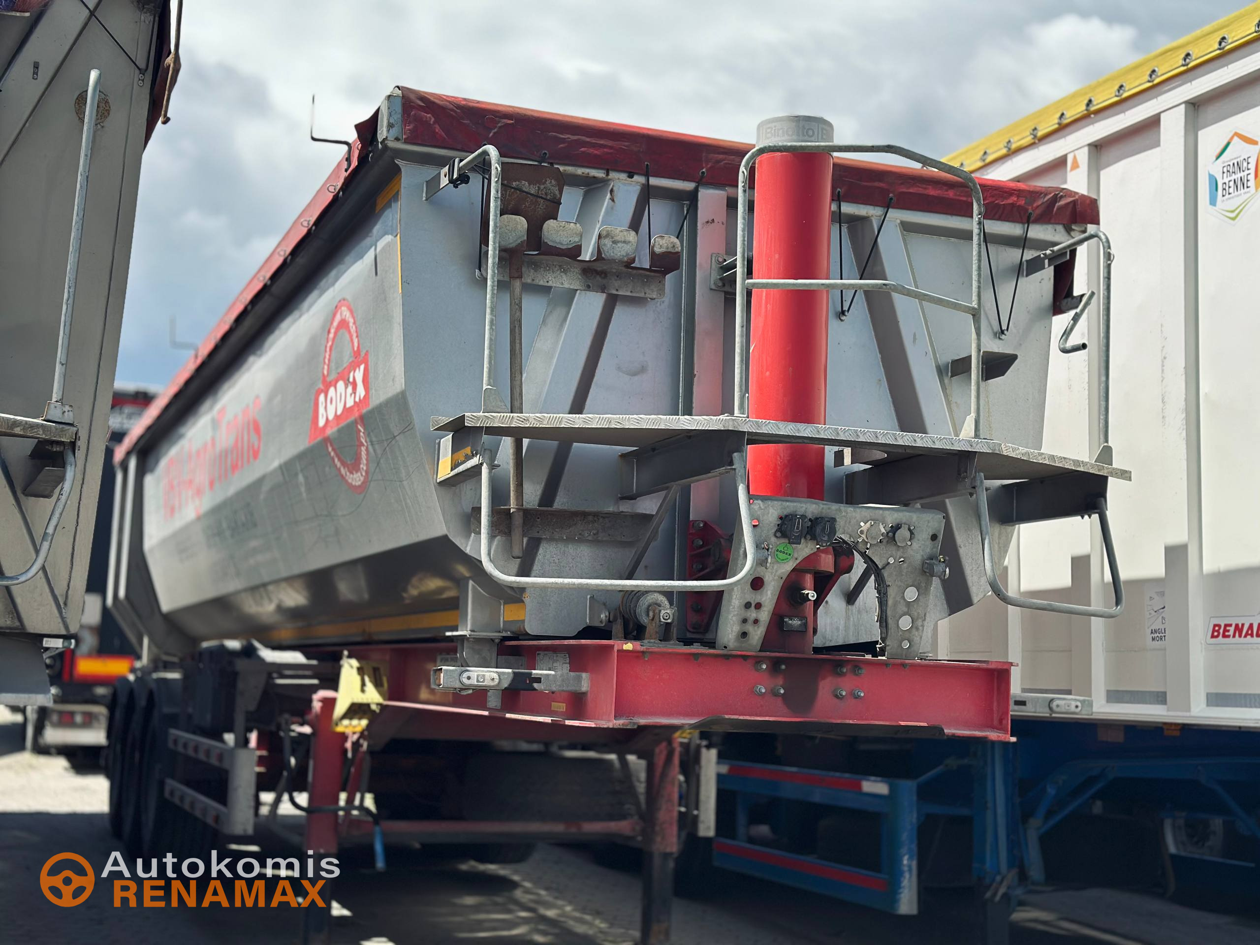 Самоскид Bodex