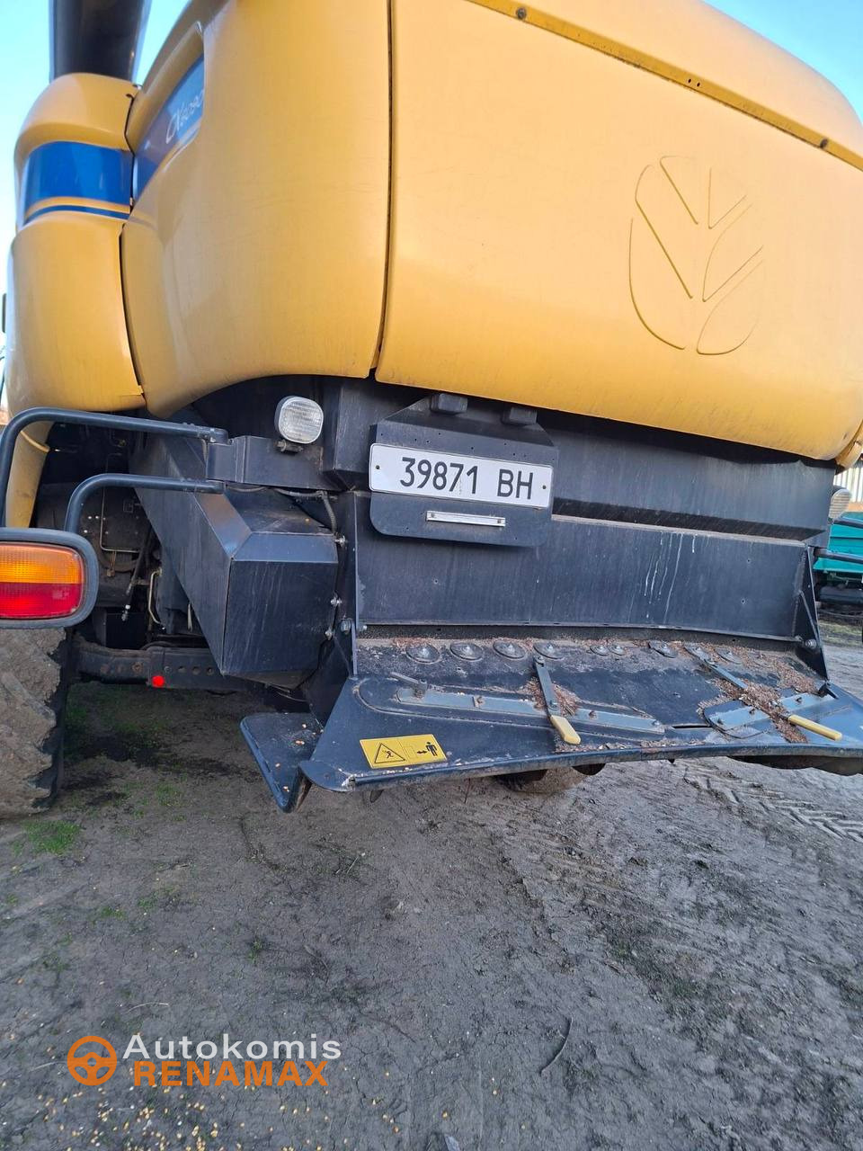 Комбайн New Holland СХ 6090