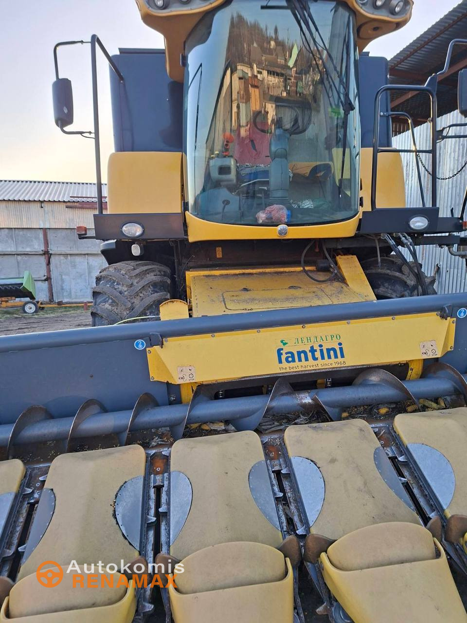 Комбайн New Holland СХ 6090