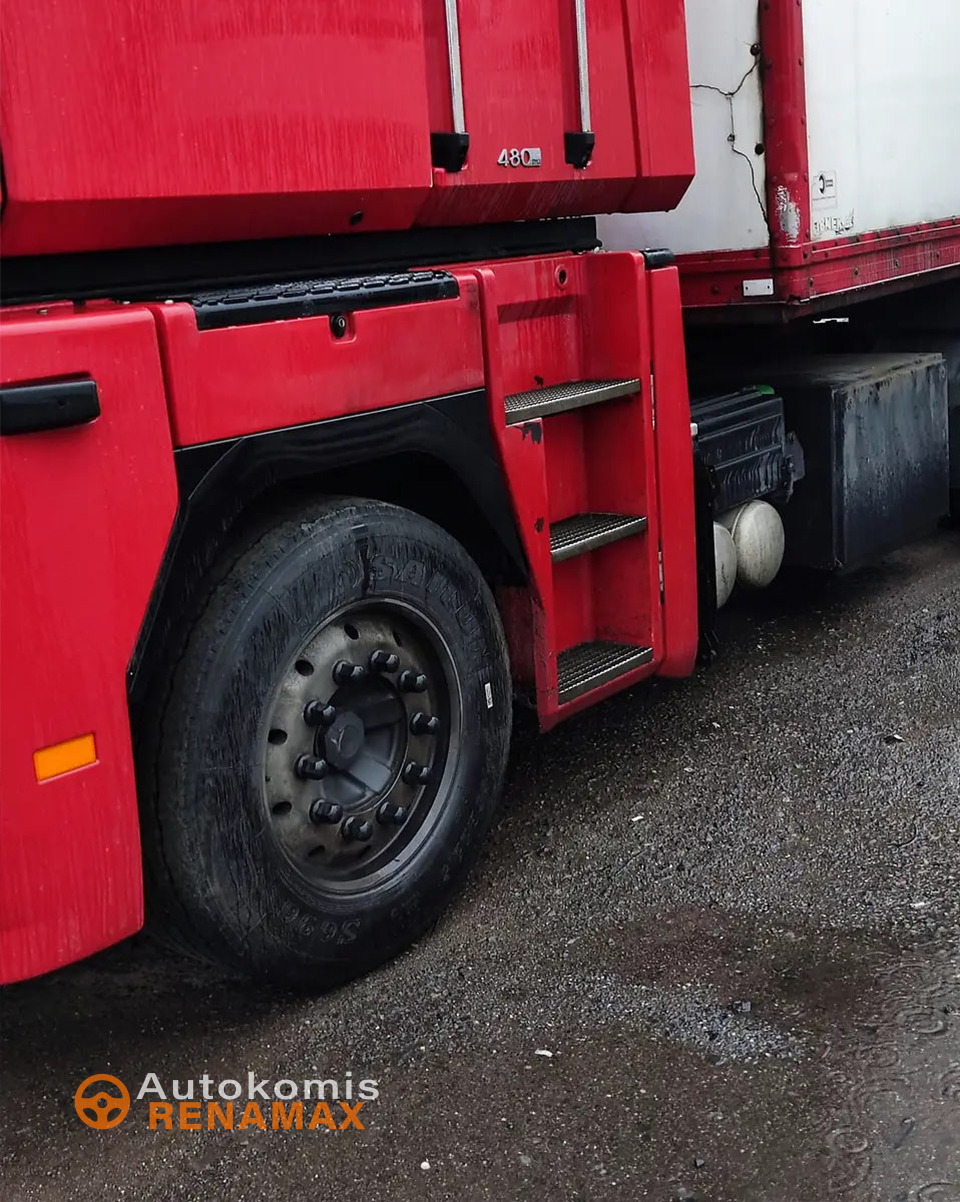 Renault Magnum 480 DXI