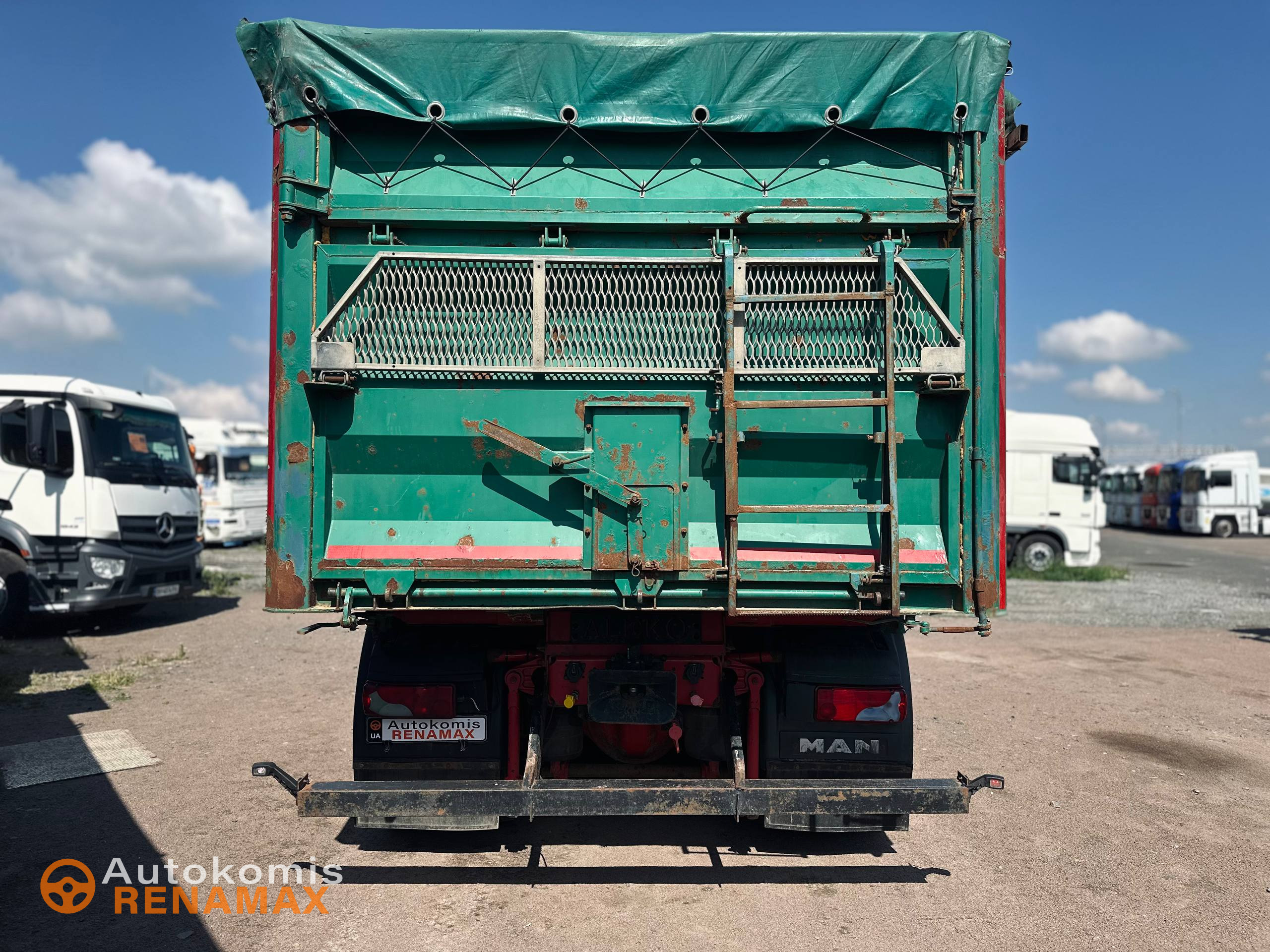 Самоскид MAN TGS 33.480