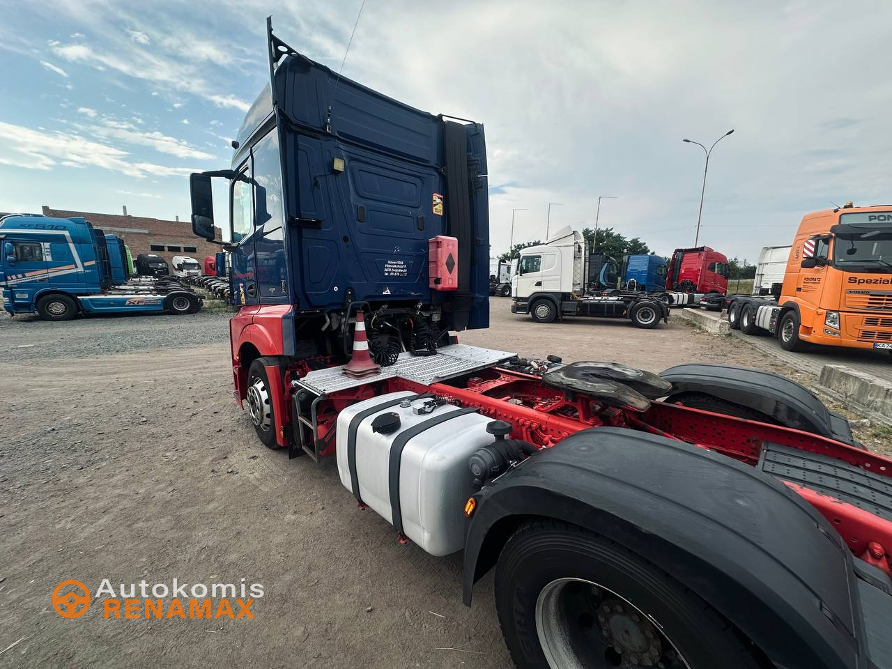Mercedes-Benz ACTROS 1943