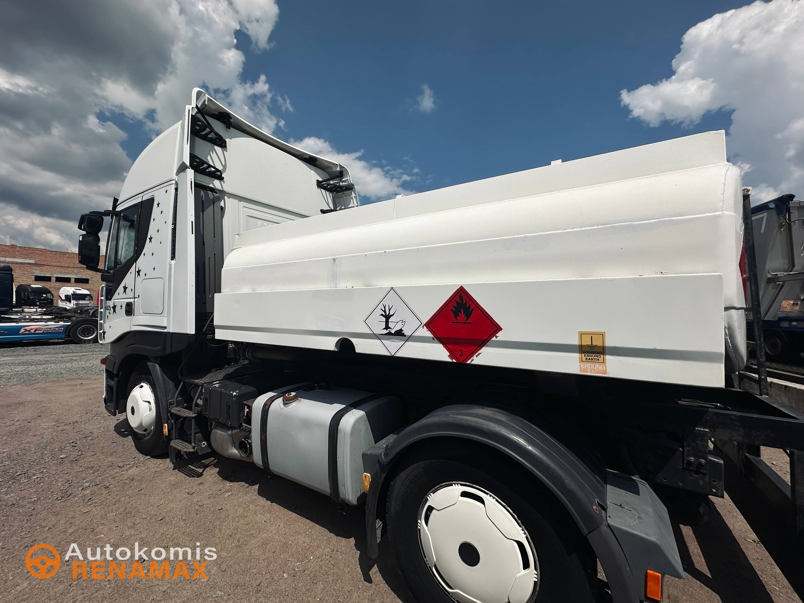 Цистерна IVECO STRALIS 450