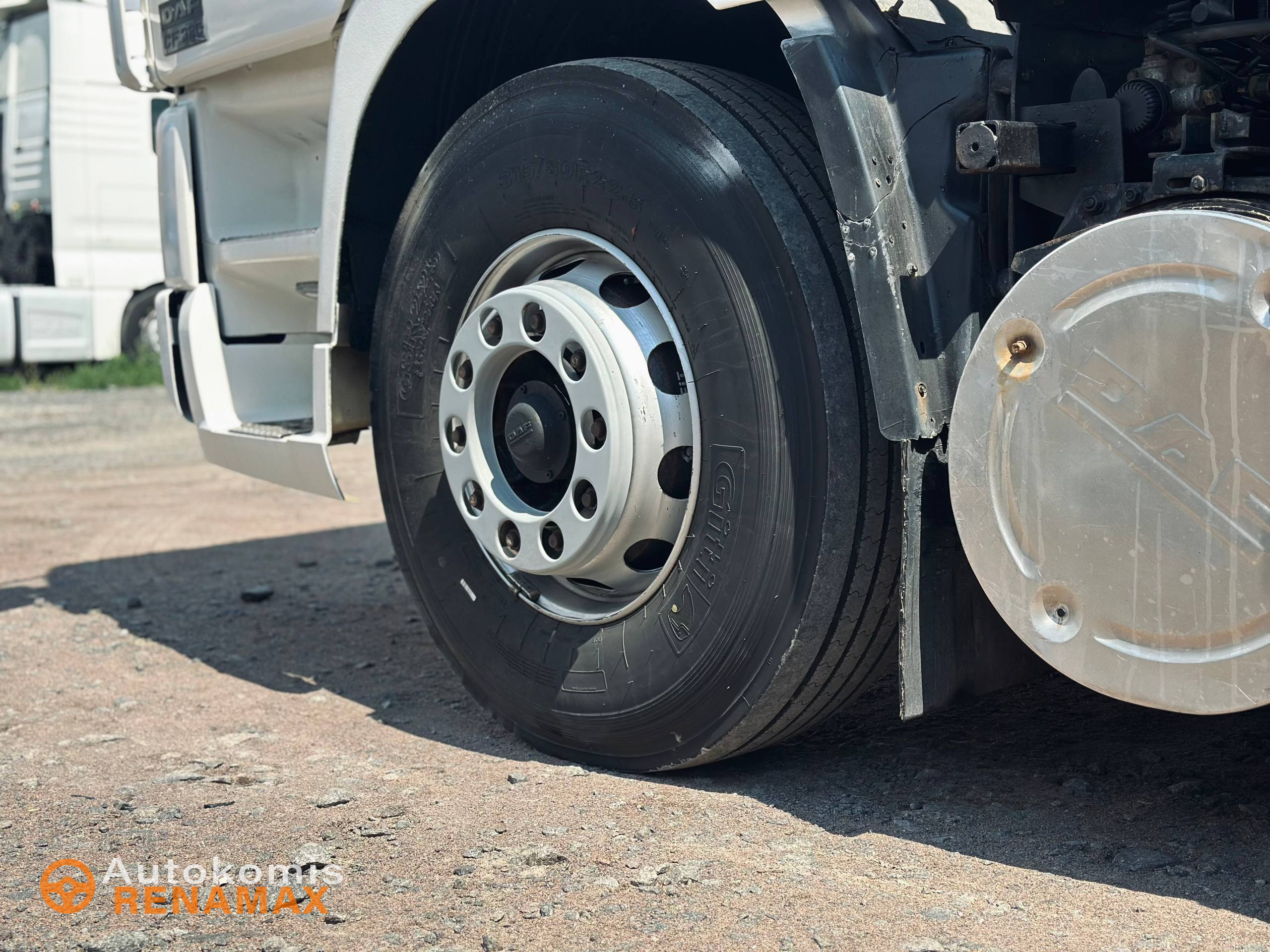 Цистерна DAF CF 85.380