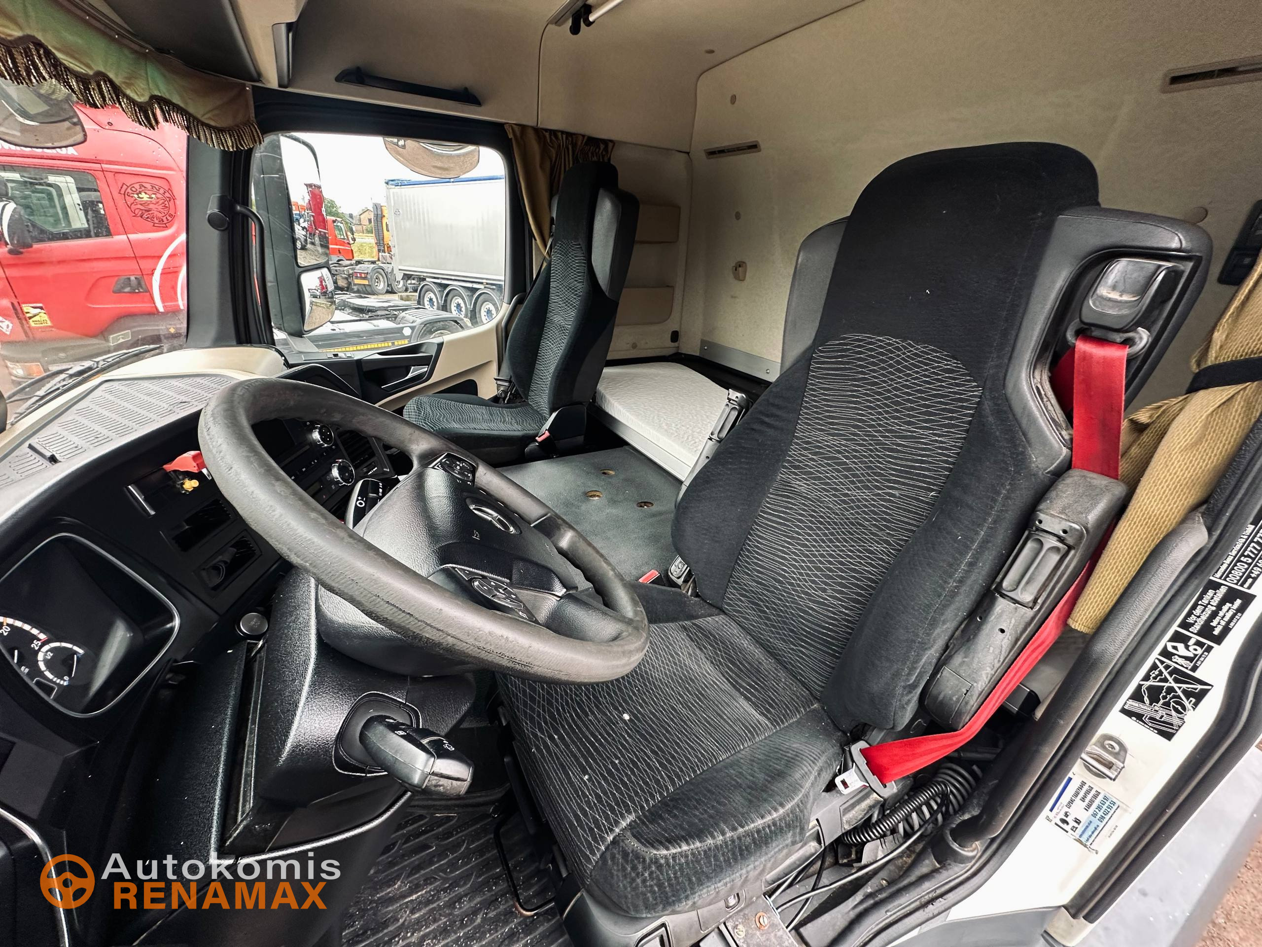 Mercedes-Benz ACTROS 1843