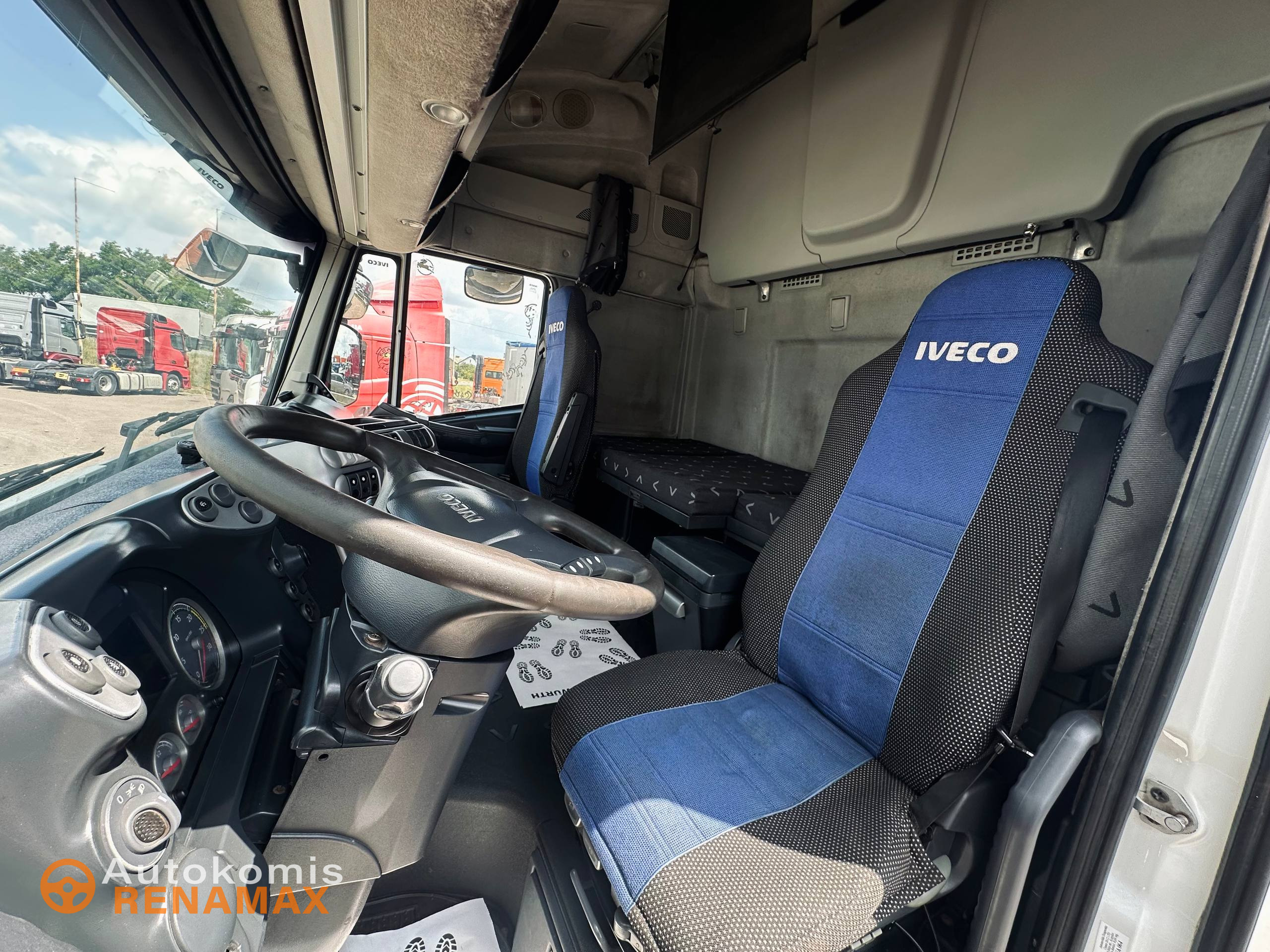 Цистерна IVECO STRALIS 450